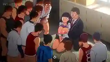 Наивную красавицу толпой трахнут в подсобке, заливая спермой розовую дырочку крале